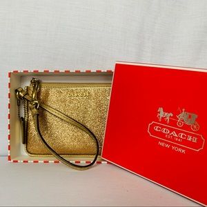 Coach - Gold Glitter Wristlet